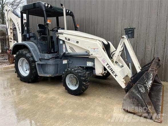 Terex TLB840R Traktorgravere