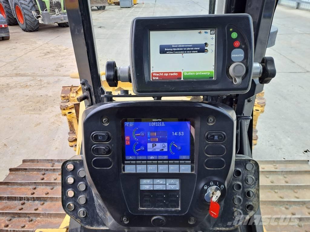 Komatsu D 61 PXI-23 Dozere Beltegående