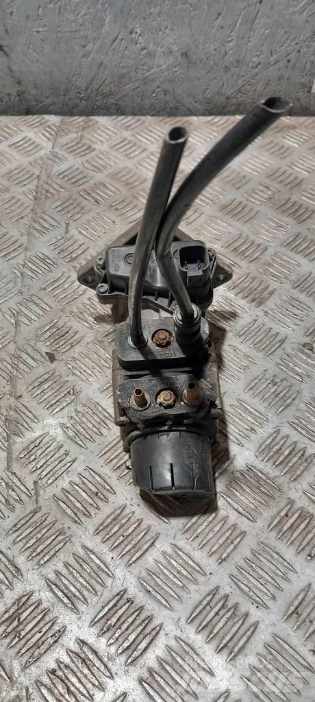 Scania G 400   1942889 Bremser