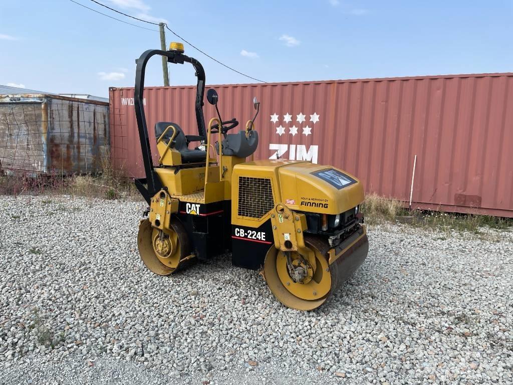 CAT CB224E Tandem Valser