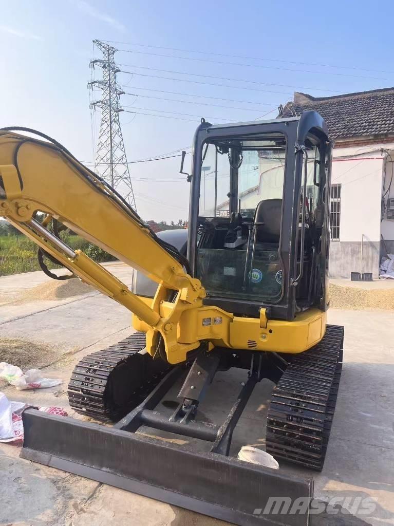 Komatsu PC 40 MR Minigravere <7t