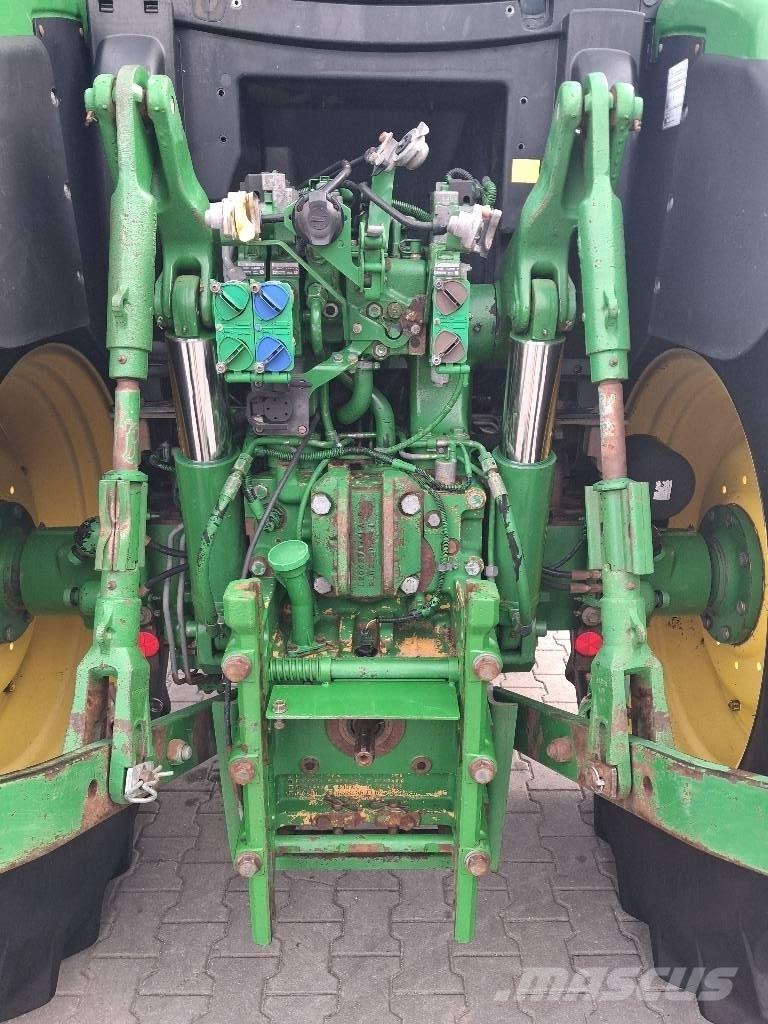 John Deere 6150 R Traktorer