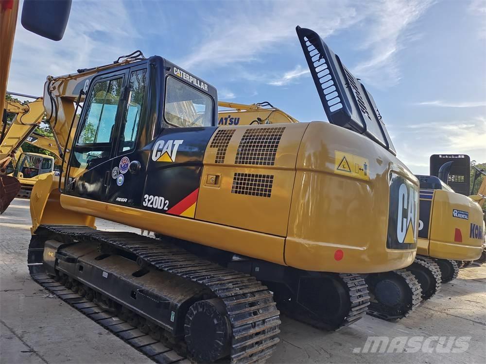CAT 320 D 2 L Beltegraver