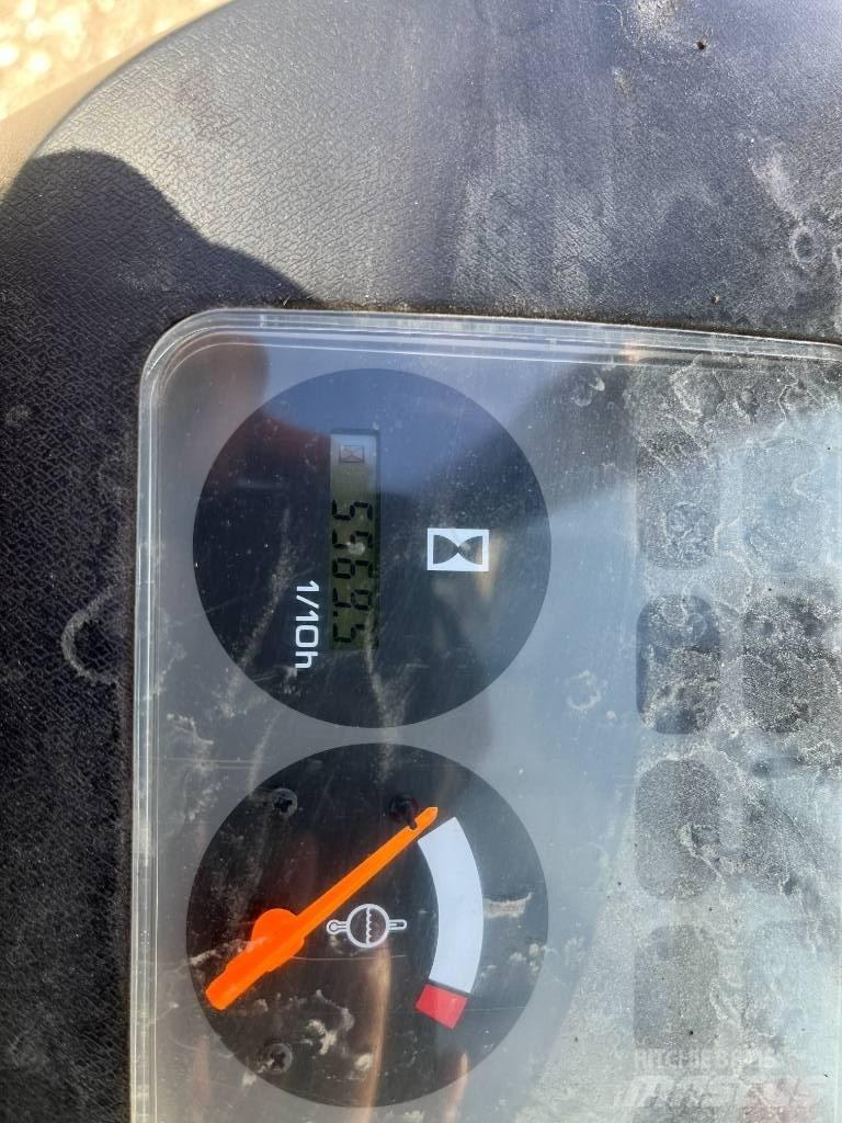 Nissan UD02A25P0 Propan trucker