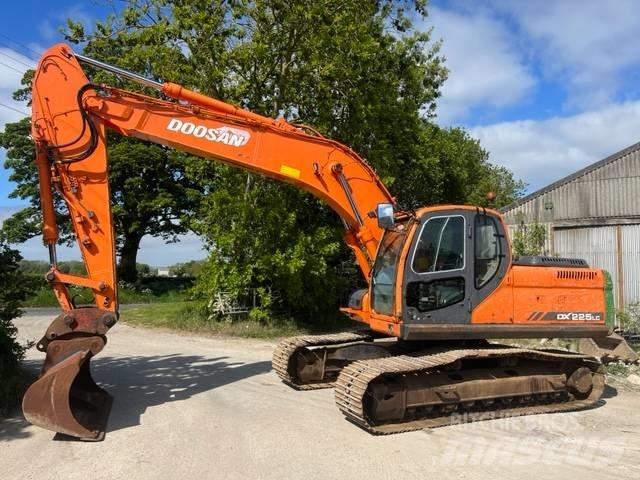 Doosan DX 225 LC Beltegraver