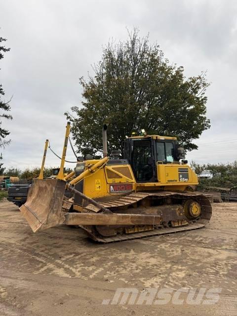 Komatsu D 65 PX-17 Dozere Beltegående