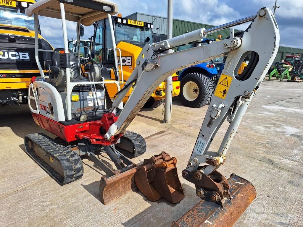 Takeuchi TB216 Minigravere <7t