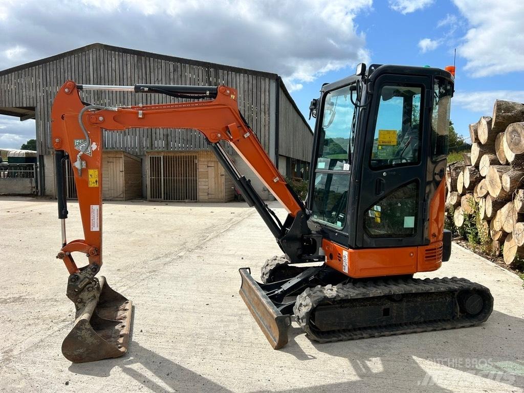 Hitachi ZX 26 U-6 Minigravere <7t