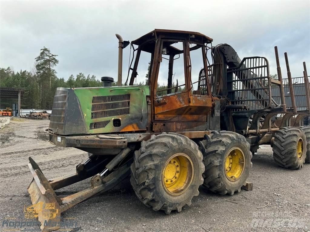 John Deere 1110D Lassbærere