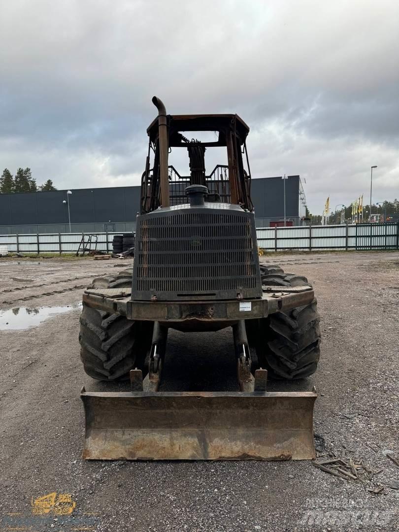 John Deere 1110D Lassbærere