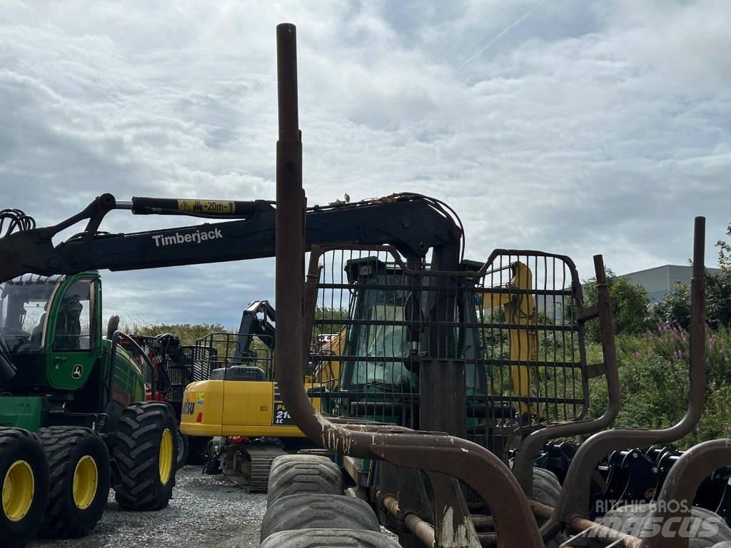 Timberjack 1110 C Lassbærere
