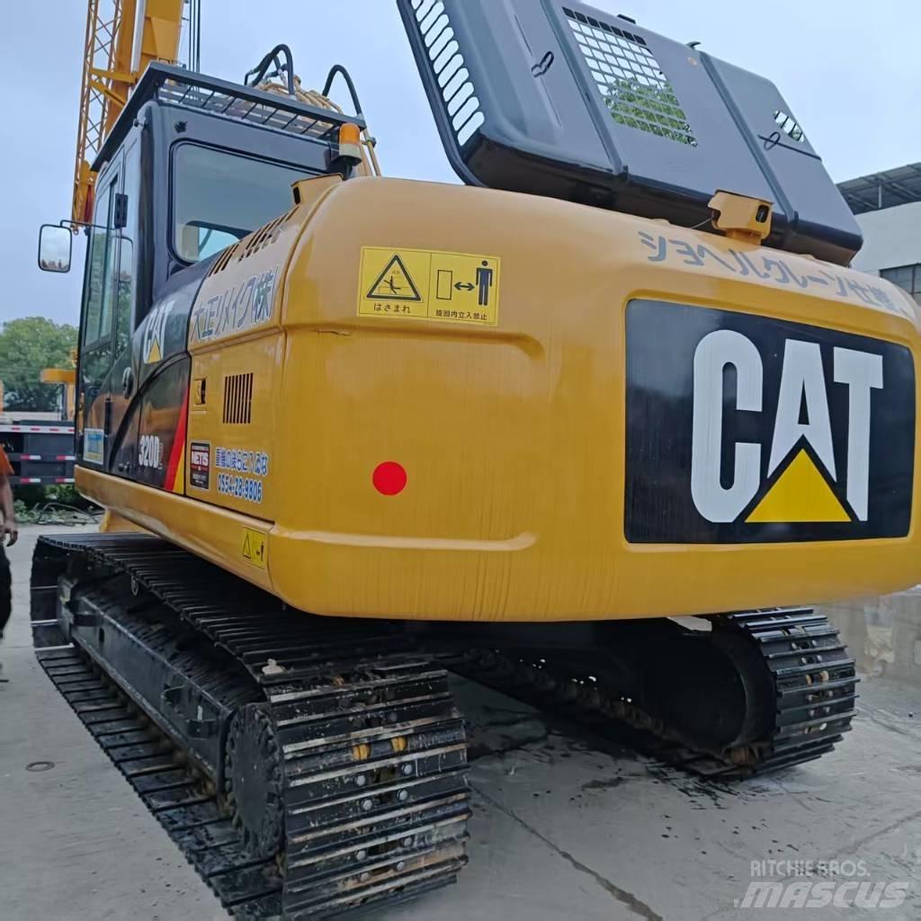 CAT 320 Beltegraver
