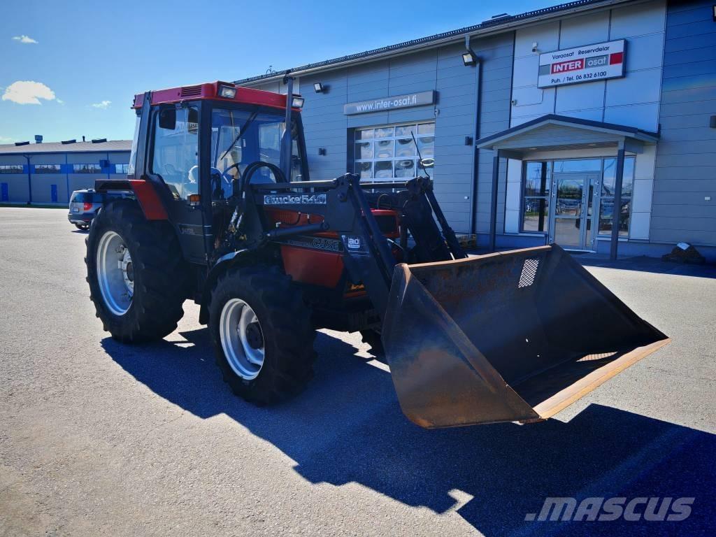 Case IH 845 XL MYYTY Traktorer