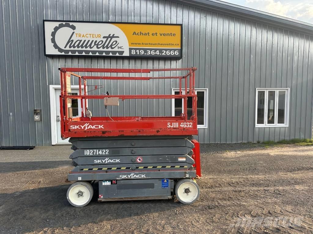 SkyJack SJ 4632 Sakselifter