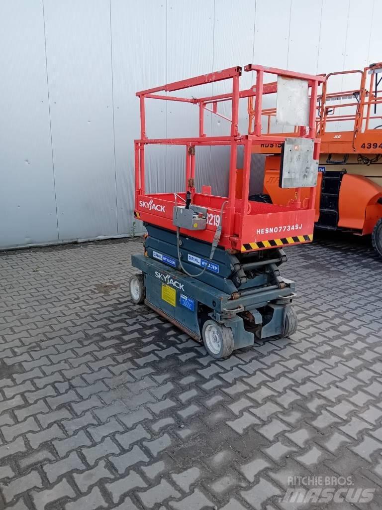 SkyJack 3219 Sakselifter