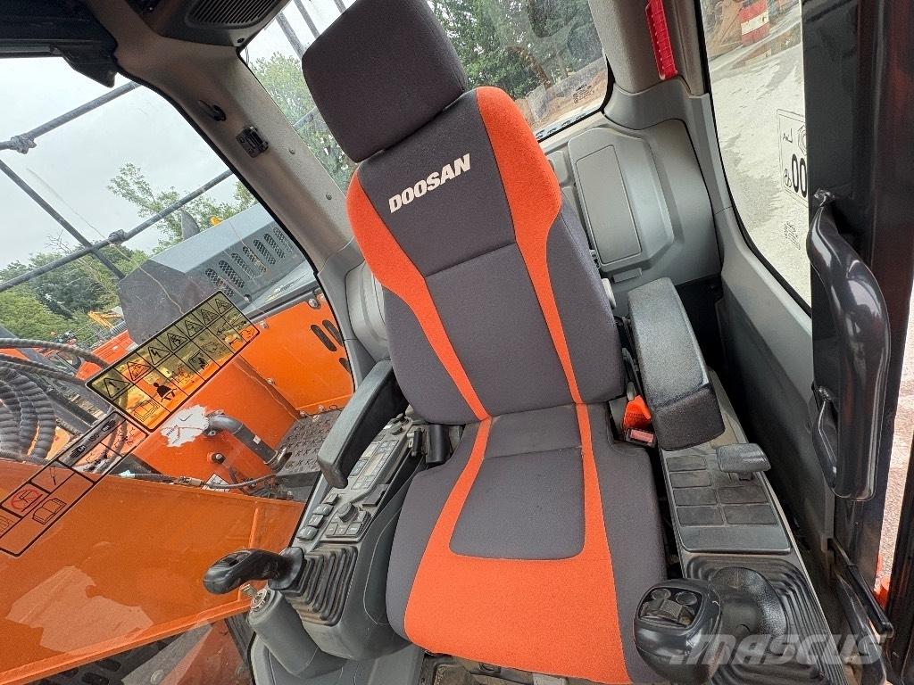 Doosan DX140LCR-5 Beltegraver