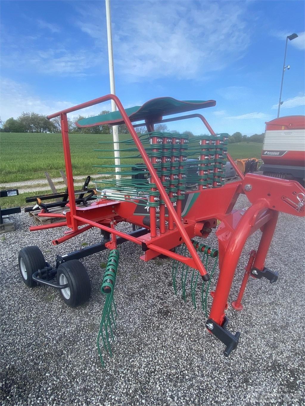 Kverneland 9035 Svanser
