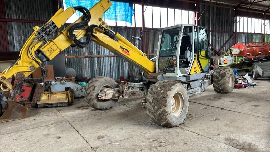 Menzi Muck M 340 Spesialtilpassede gravemaskiner