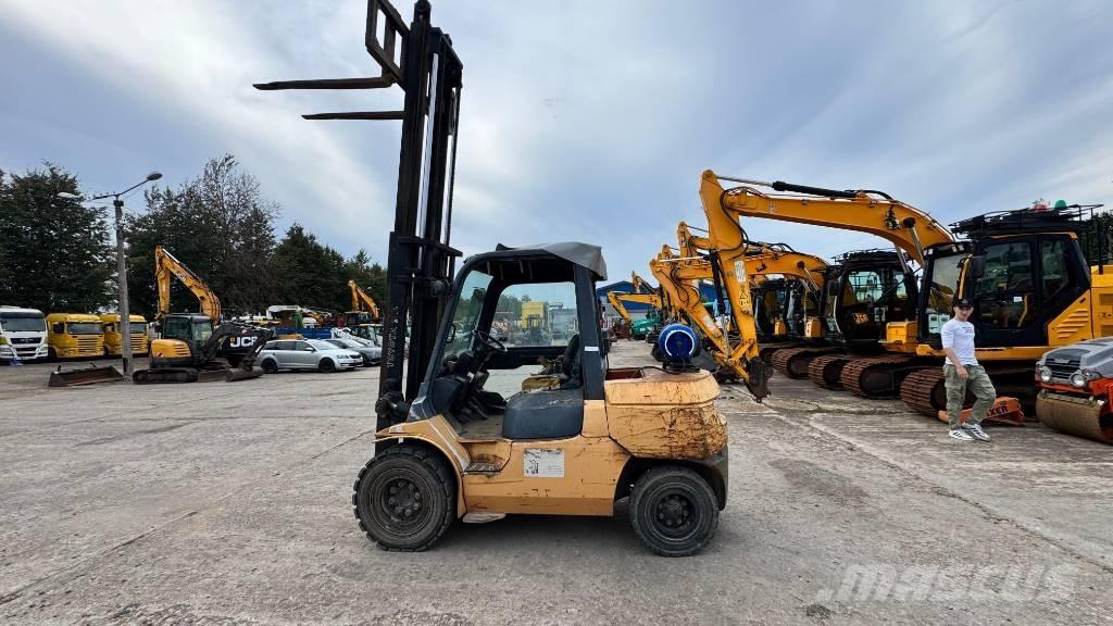 Toyota 02-7 FG 40 Propan trucker