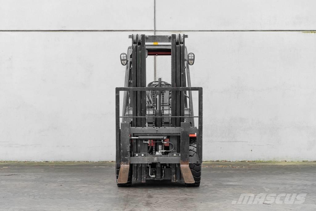 Manitou MI 30 D Diesel Trucker