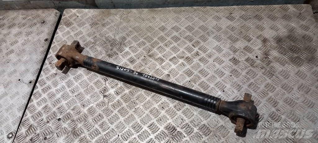 Scania R 440.   1942075 Aksler