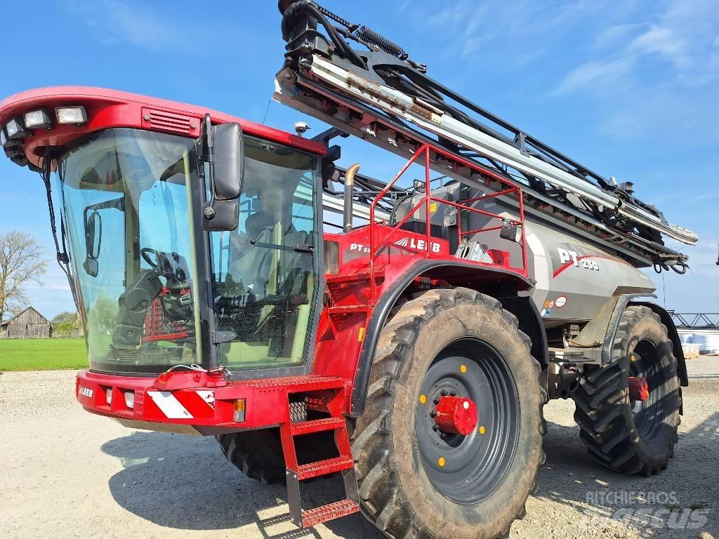 Horsch Leeb PT 230 Selvdrevne sprøyter