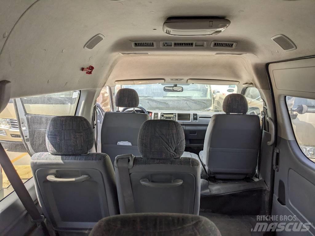 Toyota Hiace Intercity busser