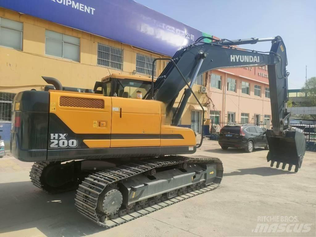 Hyundai HX 200 Beltegraver
