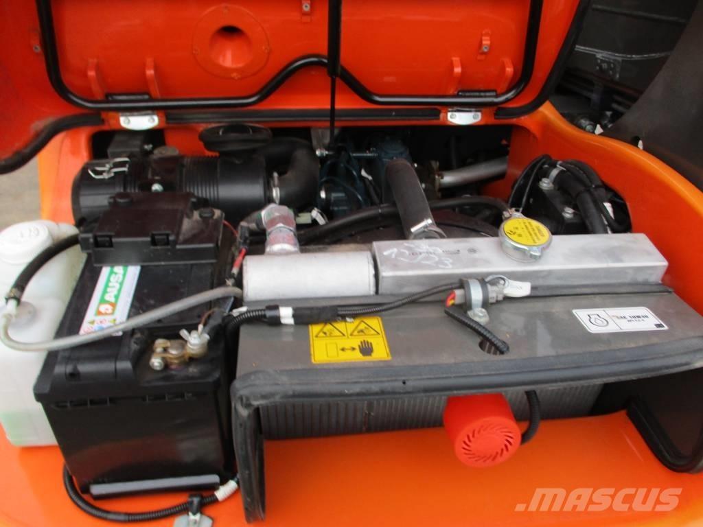 Ausa T144 HX4 (229) Teleskoplastere