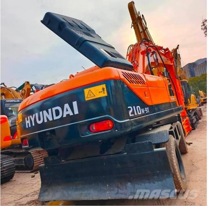 Hyundai 210W-9 Hjulgravere