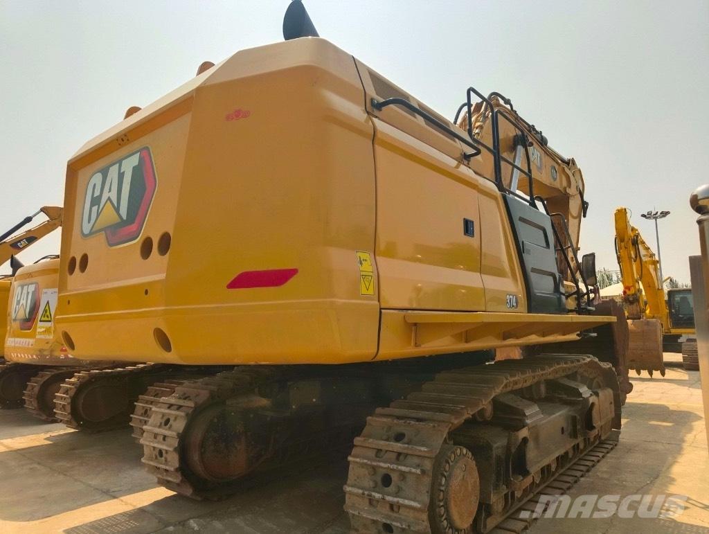 CAT 374 Beltegraver