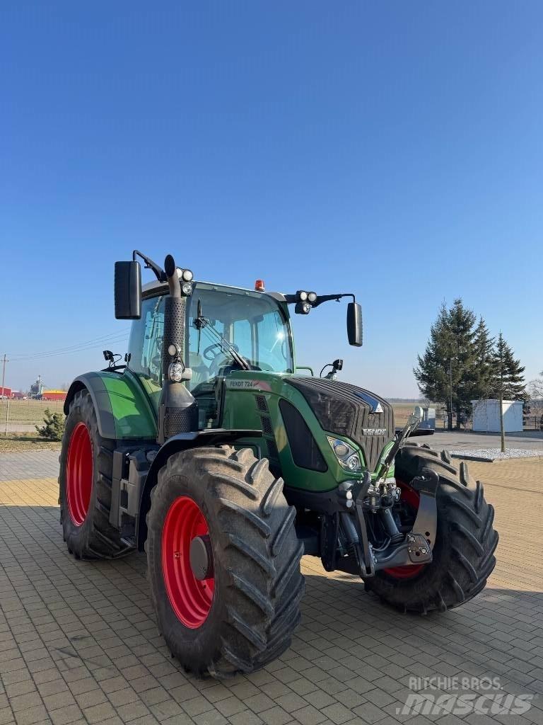 Fendt 724 Profi Traktorer