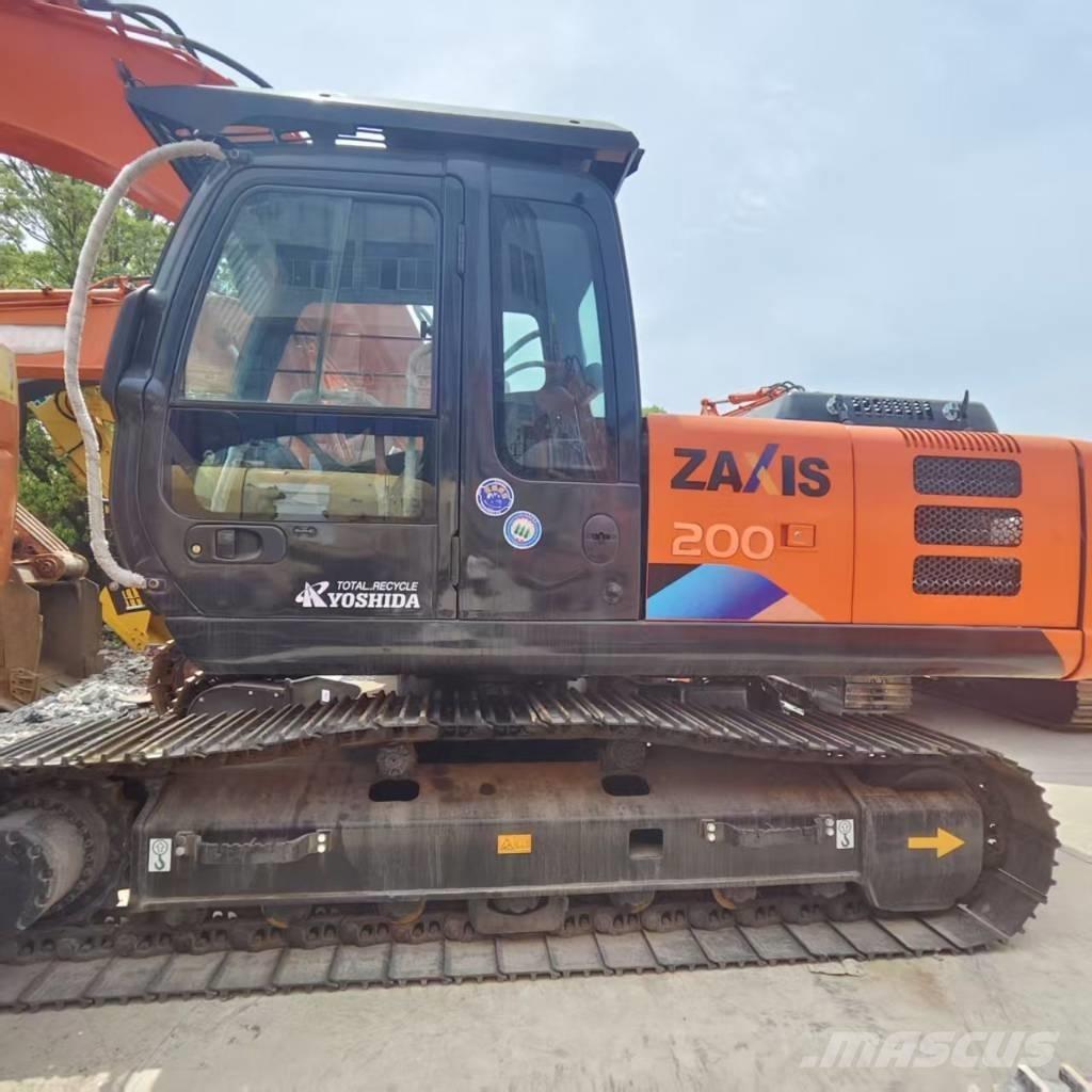 Hitachi ZX 200 Beltegraver