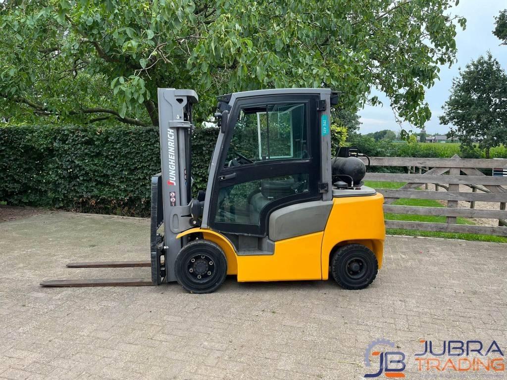 Jungheinrich TFG 425 Propan trucker
