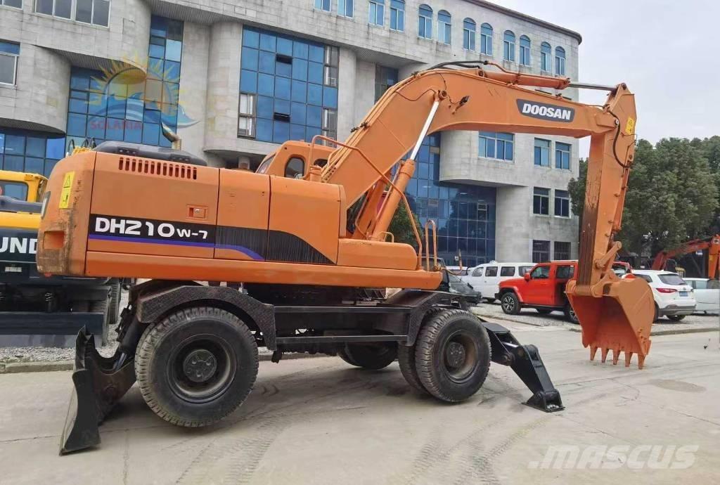 Doosan DH 210 W-7 Hjulgravere