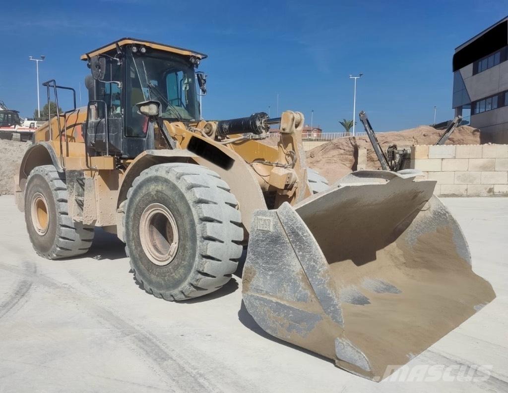 CAT 966 M Hjullastere