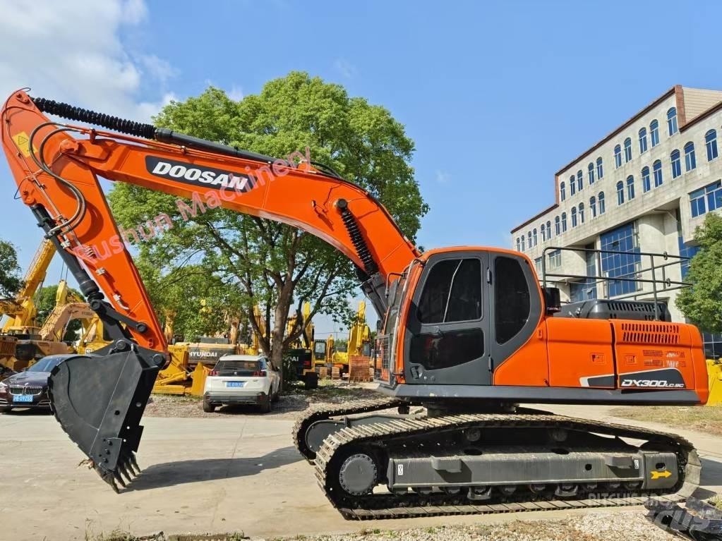 Doosan DX 300 Beltegraver