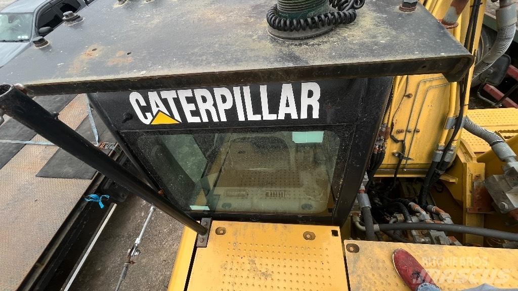 CAT 324 D L Beltegraver