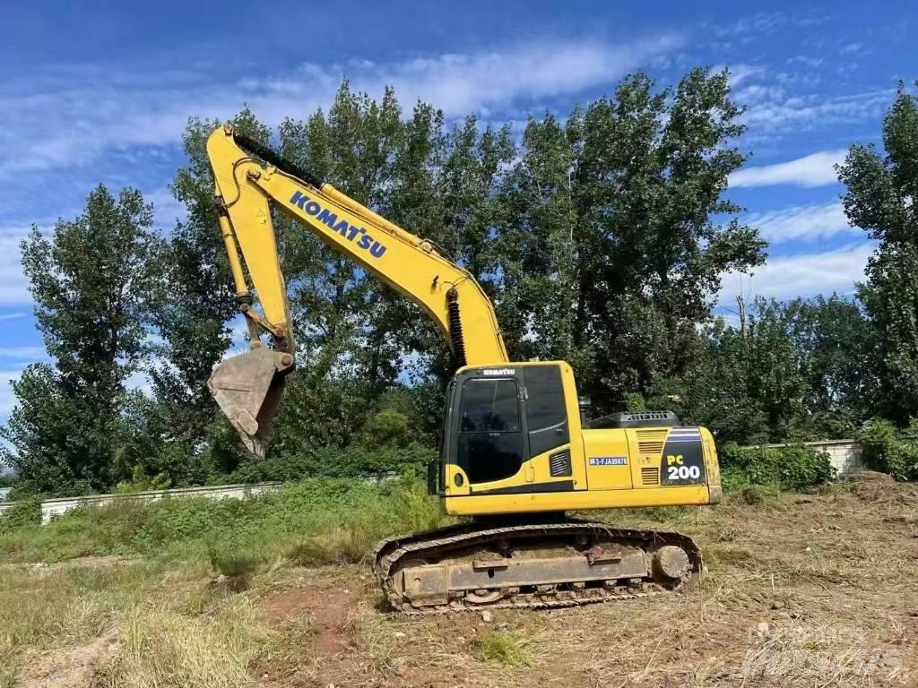 Komatsu PC 200 Beltegraver