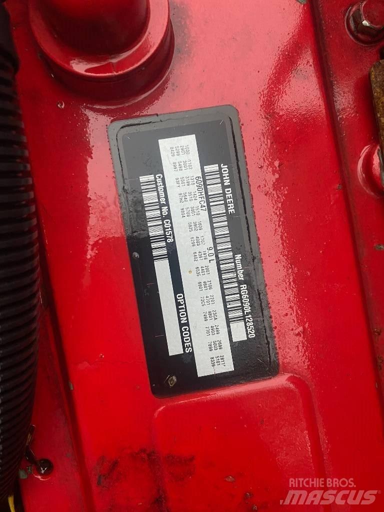 John Deere 6090HFC47 Anlegg - Annet