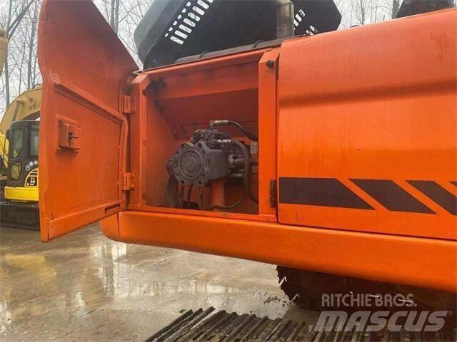 Doosan DX300LC Beltegraver