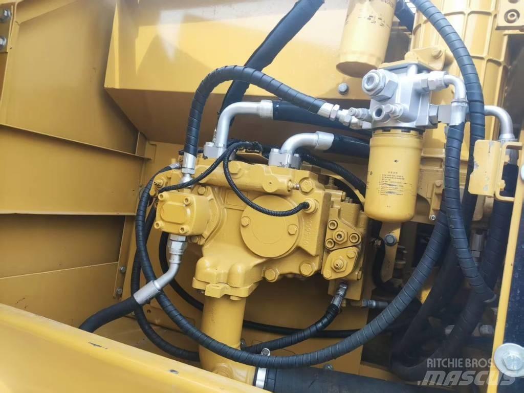 CAT 320 C Beltegraver