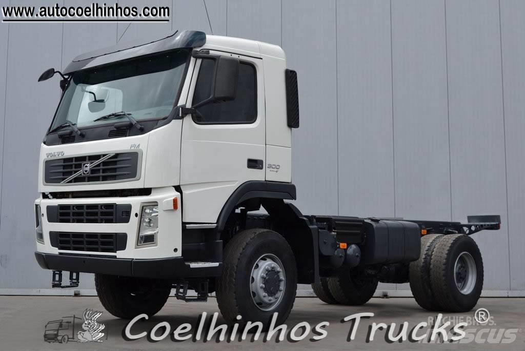 Volvo Fm 300  4x4 Chassis