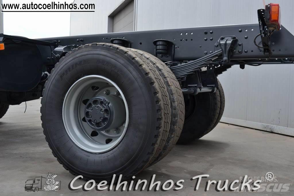 Volvo Fm 300  4x4 Chassis