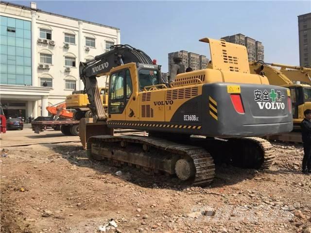 Volvo EC 360 B LC Beltegraver