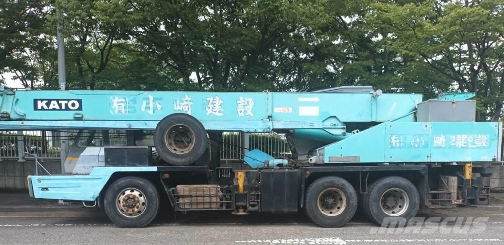 Kato NK 200 H V Røff terreng kraner