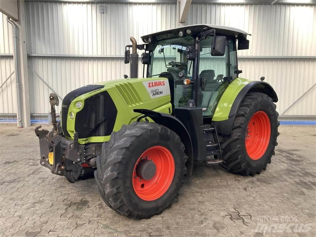CLAAS Arion 640 Traktorer