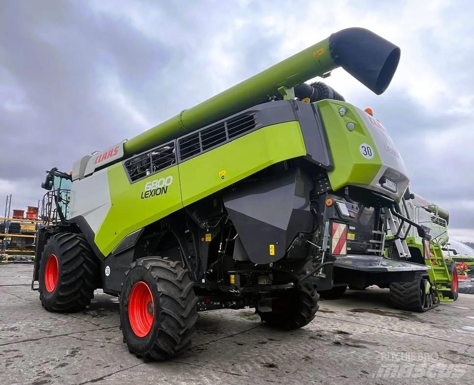 CLAAS Lexion 6800 Skurtreskere