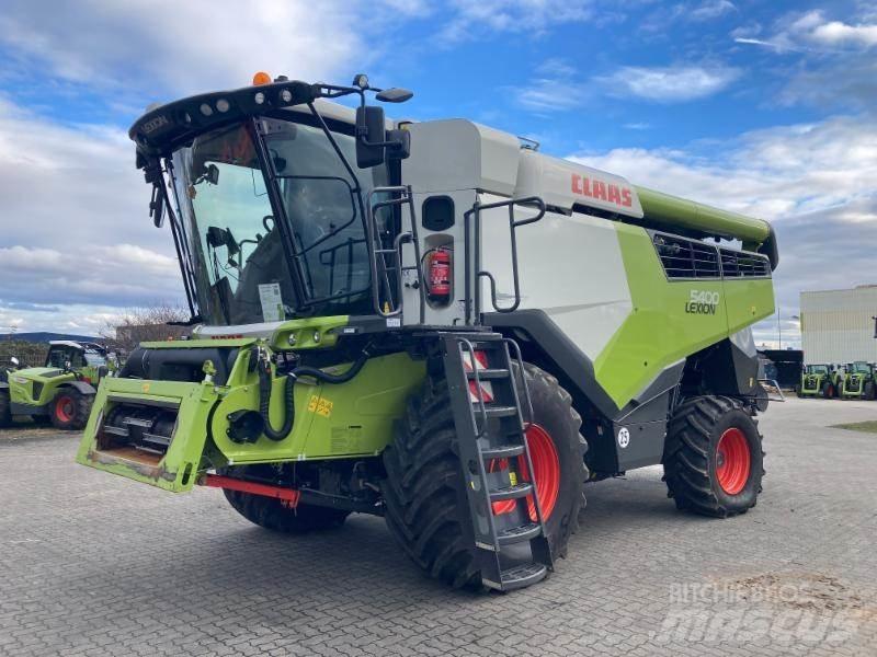 CLAAS LEXION 5400 Skurtreskere