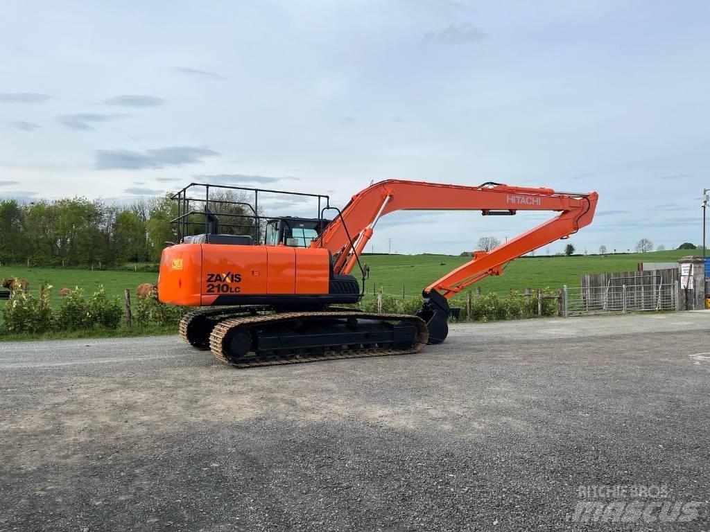 Hitachi Zaxis 210 LC Gravemaskiner med lang bom